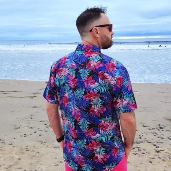 Red Brand Colorful Tropical palm print Hawaiian  Shirt NEW Size small - Picture 2 of 11